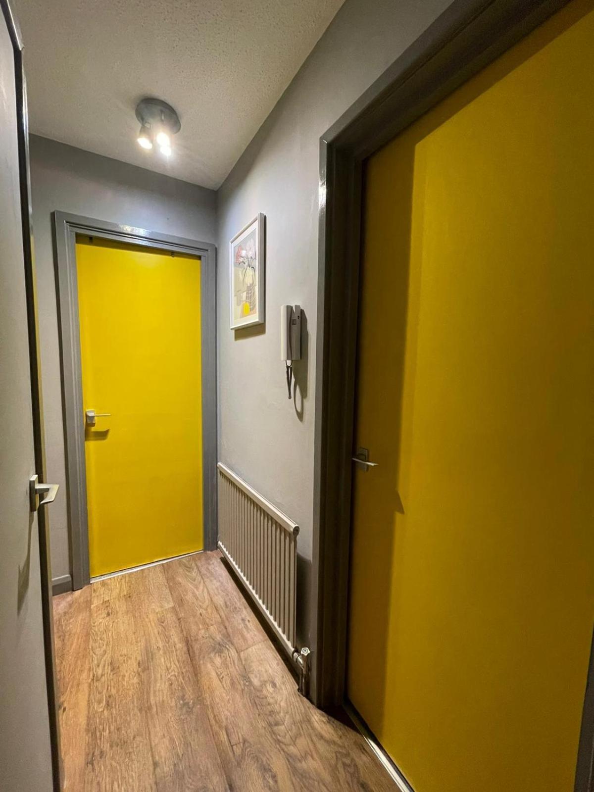 Lovely 2 Bed In Town Centre With Breakfast Included Bedford