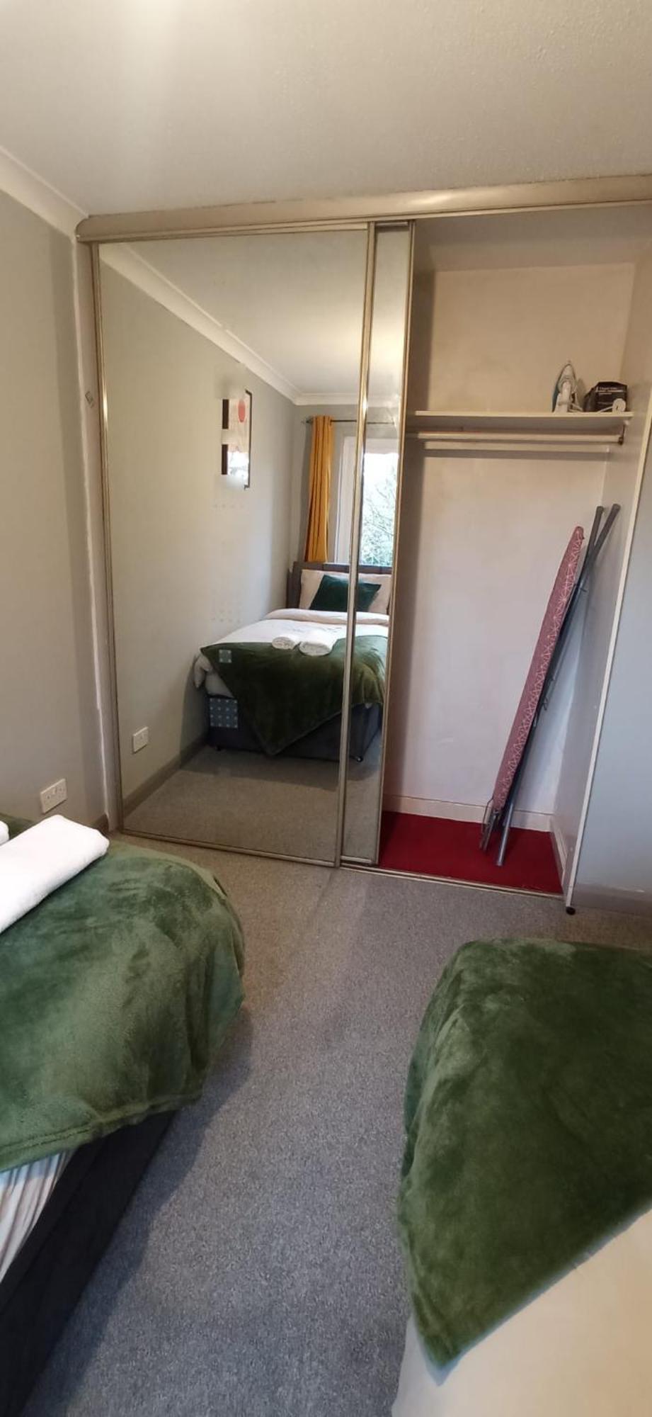 Apartment Lovely 2 Bed In Town Centre With Breakfast Included Bedford